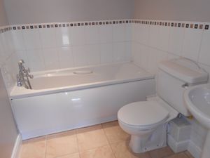 Family Bathroom- click for photo gallery